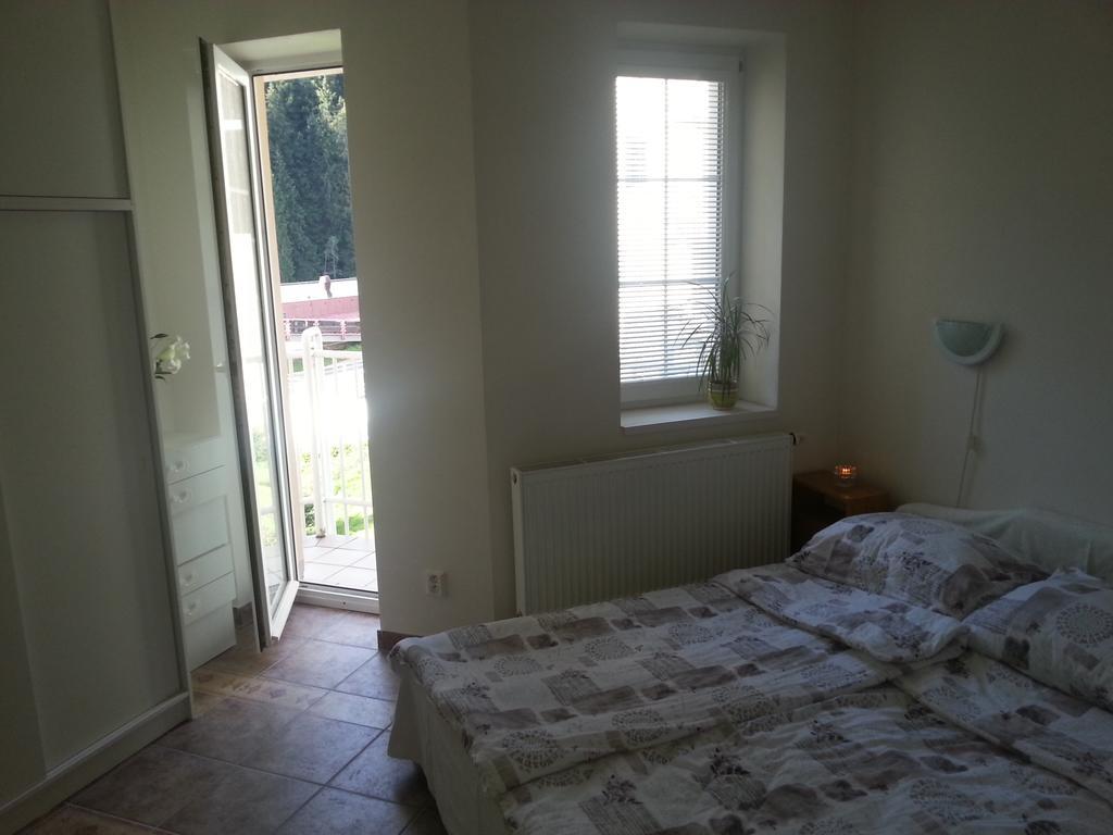 Ferienwohnung Ubytovani V Peci Pod Snezkou Pec pod Sněžkou Zimmer foto